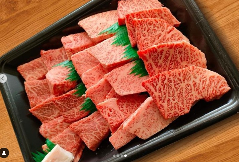 数量限定！送料無料【神戸牛】おまかせ焼肉セット　800g（各400g）（約2～3人前）